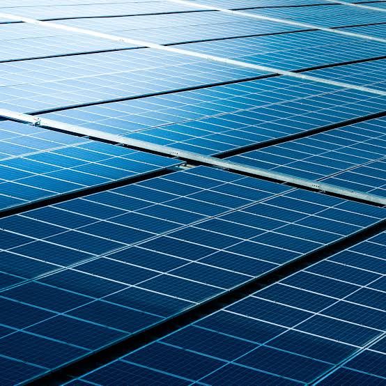 Solar Panels Overview: Key Components, Applications, and Performance Factors